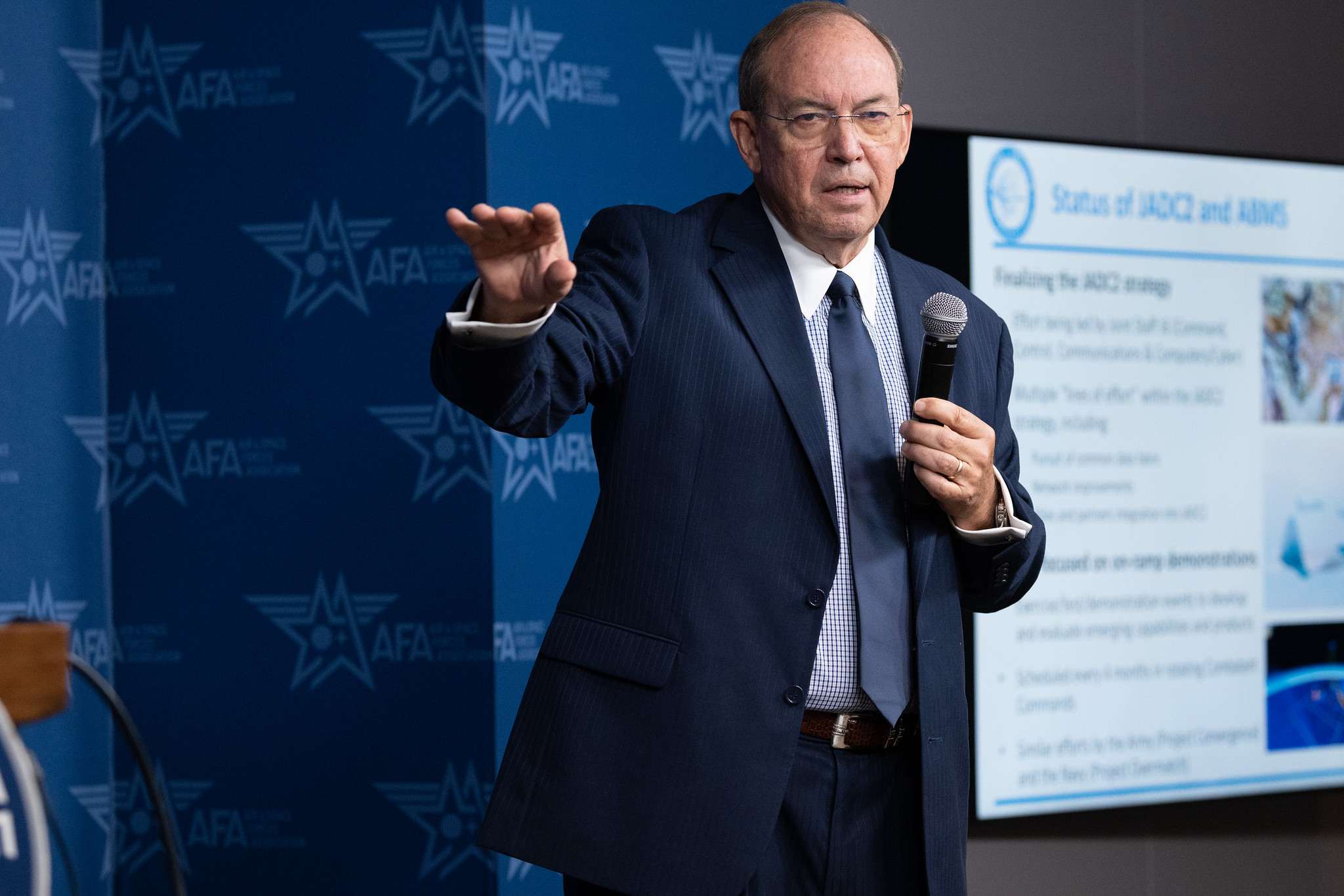 Lt Gen Deptula speaks to members of the Brazilian Air Force